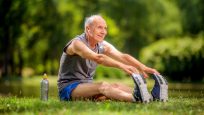 ejercicio-hombre-mayor-204x115 La edad no es una excusa para empezar a entrenar
